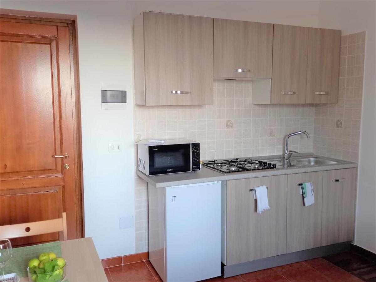 Olindo Apartment E Cristina Apartments فيكو إيكوينس المظهر الخارجي الصورة
